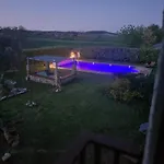 Nyaraló Maison Renovee Typique, Au Calme, Piscine. La Courtete